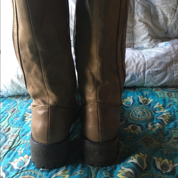 LA Donna Moda Casual Boots - Picture 3 of 10